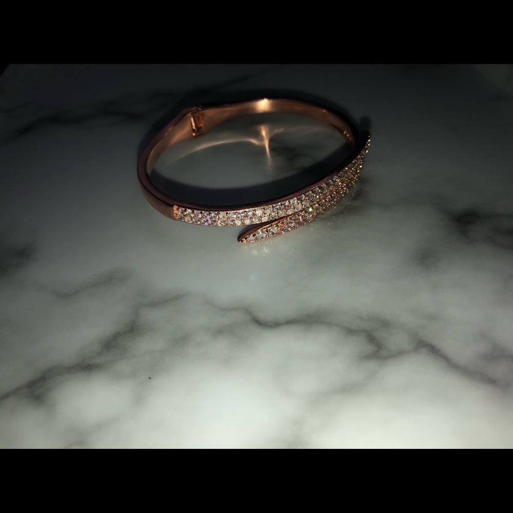 Rose gold bracelet